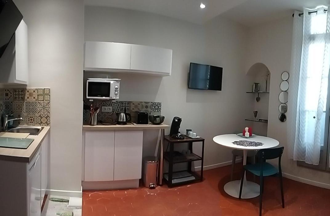 Appartamento Chez Marie Louise Pézenas Esterno foto
